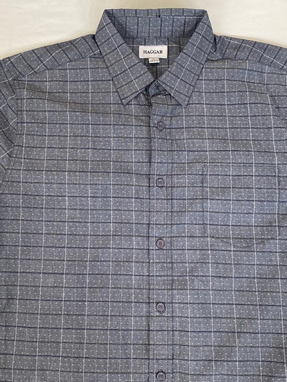 Haggar Mens Button Down Short Sleeve Shirt Sz Large NWOT